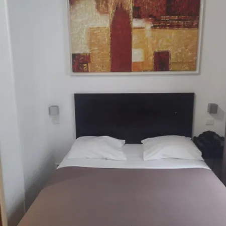 Tingis 2* Parigi