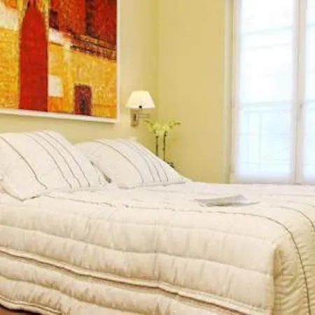 Tingis Hotel Parigi