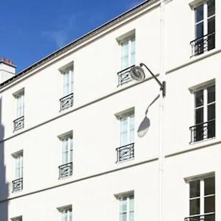 Tingis Hotel Parigi