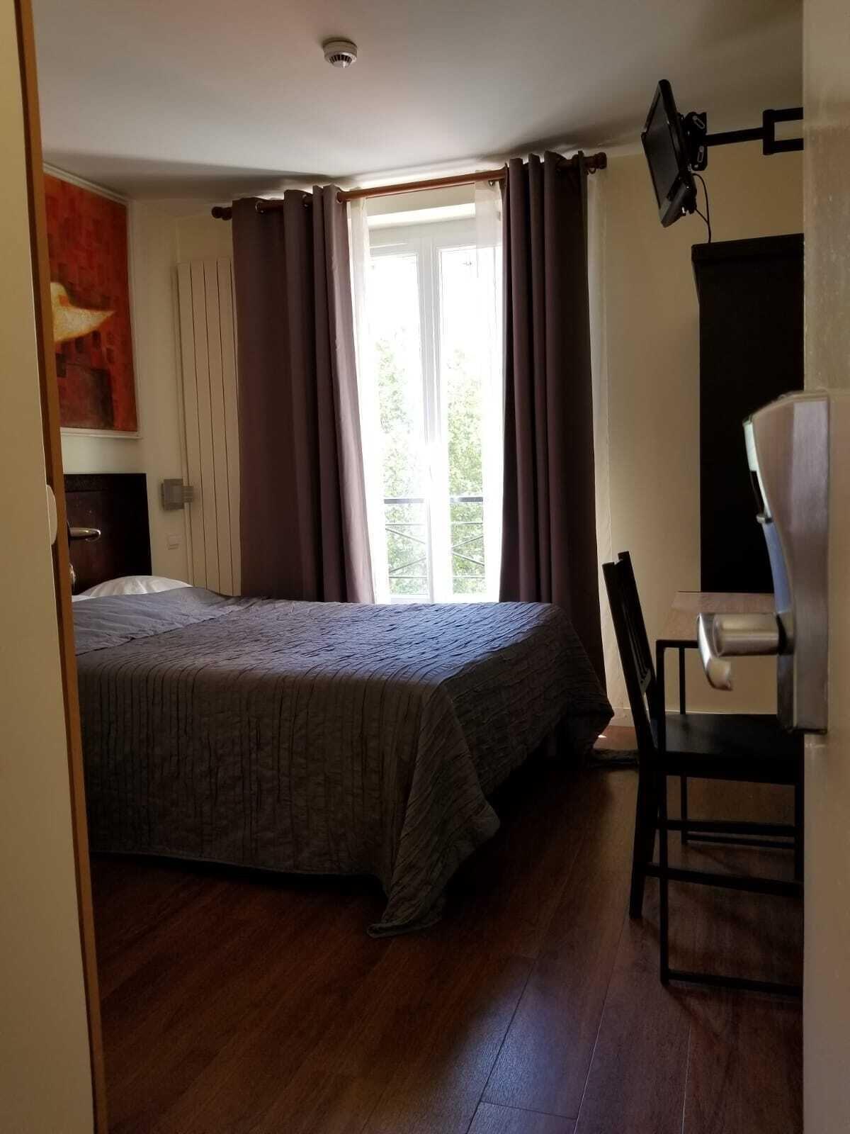 Tingis Paris