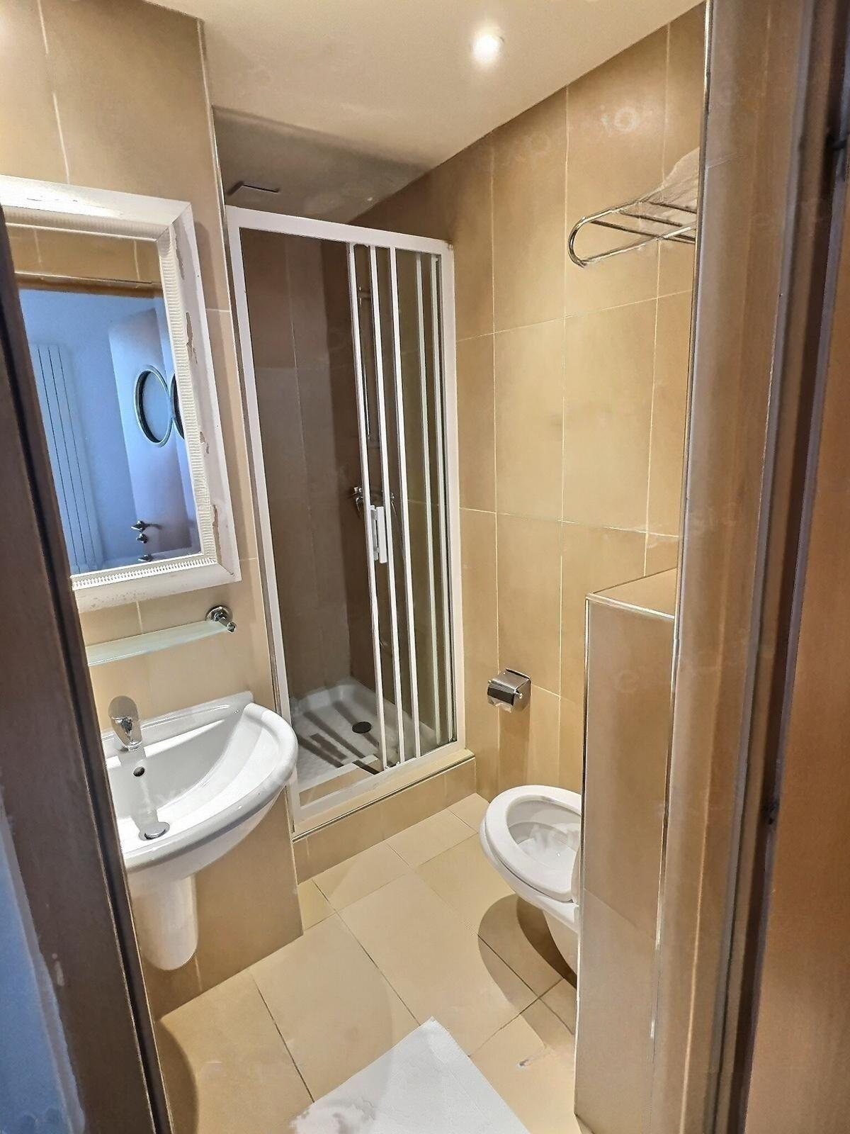Hotel Tingis 2*