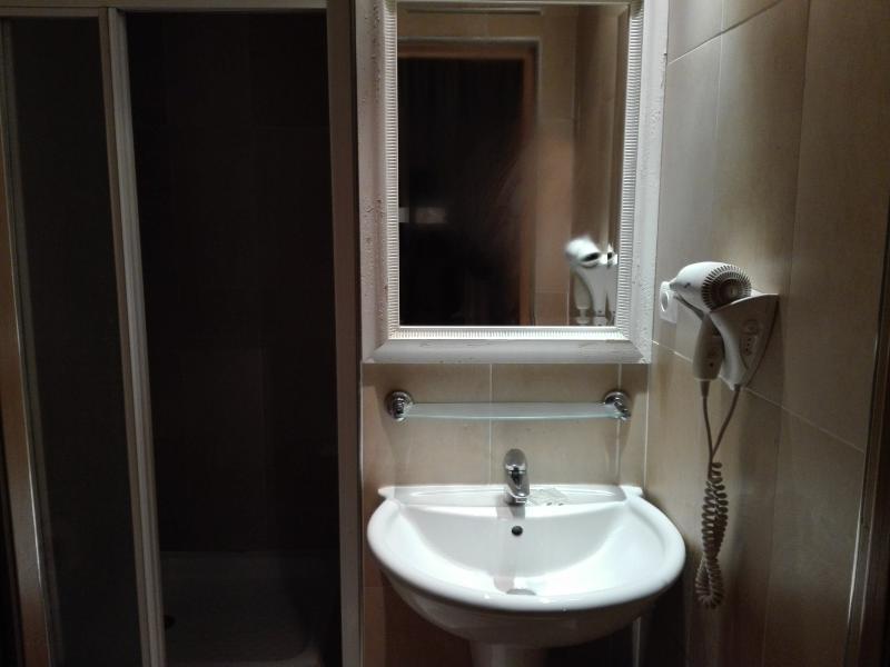 Tingis 2* Paris